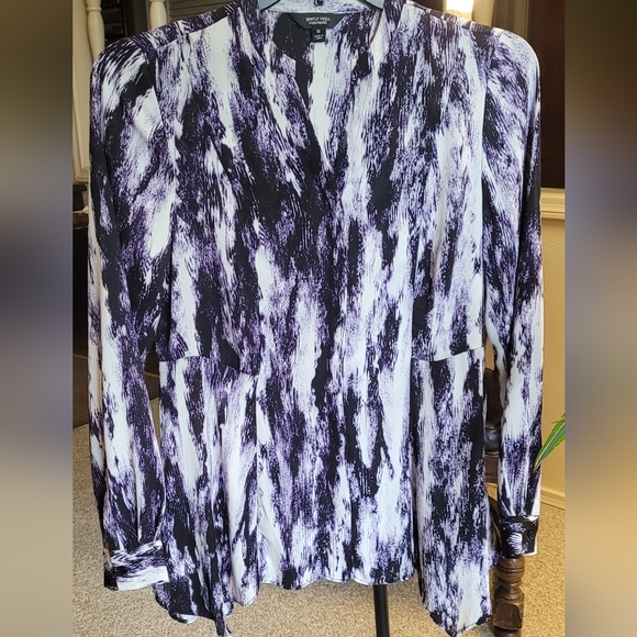 Simply Vera Vera Wang Purple, Black, and White Abstract Blouse, M - Picture 1 of 6